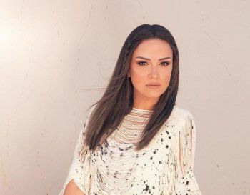 شاهد .. ممثلة مصرية تُفجع بوفاة أحد أقاربها