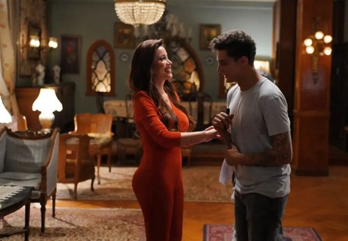 نسرين طافش عندها عقدة من الرجالة : حقيقية ولاتمثيل