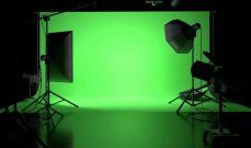 شاهد .. مجيد الرمح يحيي غنائياً حفل مكتمل العدد