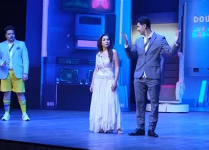 أبطال مسرحية زواج اصطناعي.. اعرف مين شارك مع بيومي فؤاد