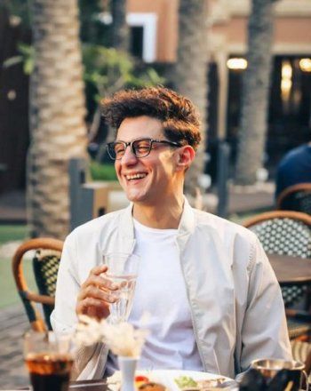 شاهد .. بالصورة - أحمد الفيشاوي يكشف كواليس فيلمه الجديد "السيستم"