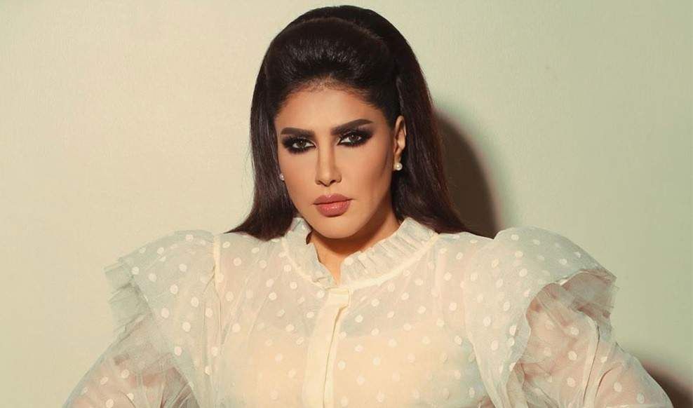 شاهد .. بالفيديو- زهرة عرفات تحتفل بعيد ميلادها مع جمهورها السعودي وتقول: "شعور جميل أن أبدأ عامي معكم"