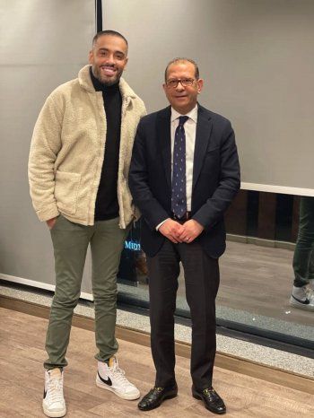 شاهد .. محكمة القاهرة تعلن إلغاء الحكم بتغريم رامي جمال 15 ألف دولار .. وهكذا علق الأخير