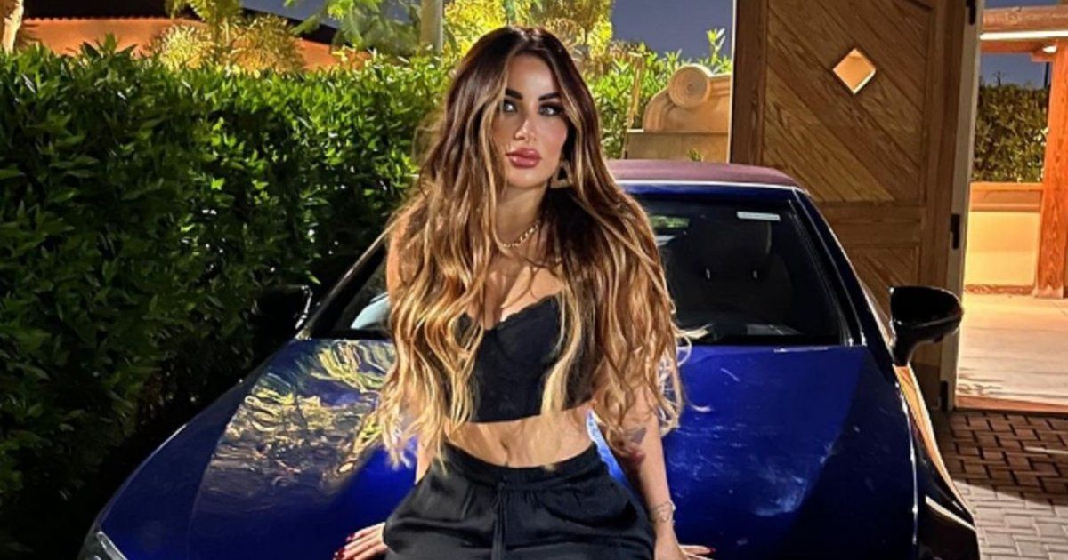 شاهد .. بالصورة - بلوك بسيط..ندى الكامل تتألق بجمالها