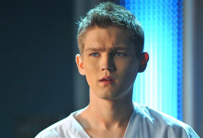 وفاة الممثل الأمريكي إيفان إيلينغسون .. والعثور على الجثة