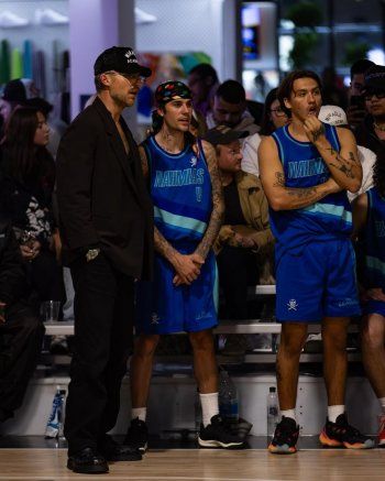 شاهد .. بالفيديو- هل يبتعد جاستن بيبرعن الغناء ويحترف هذه الرياضة!