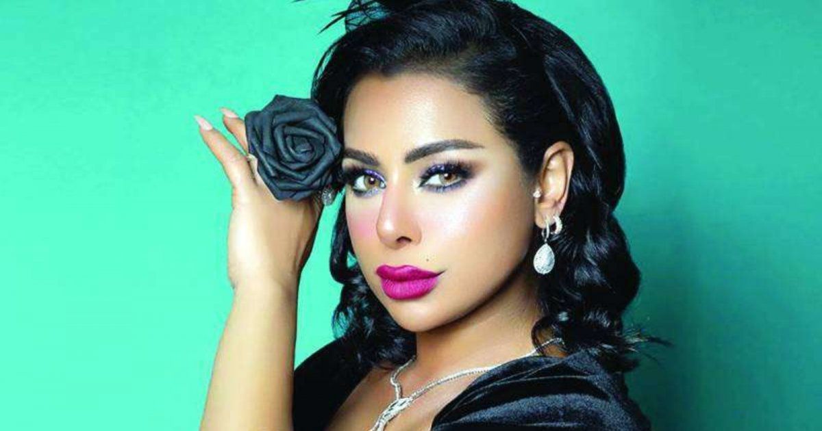 شاهد .. هند البلوشي تحدث ضجة: "بنتي تجلس بالبيت ومحجبة"