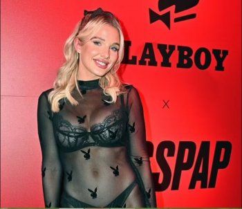 شاهد .. ممثلة عالمية تحدث ضجة واسعة.. ملابسها الشفافة كشفت عن ملابسها الداخلية كما هي!