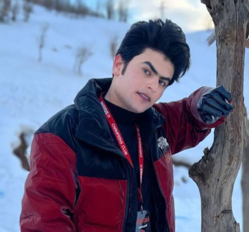 علي حسن فليح يحتفل بنجاح أغنيته الجديدة “الحية”