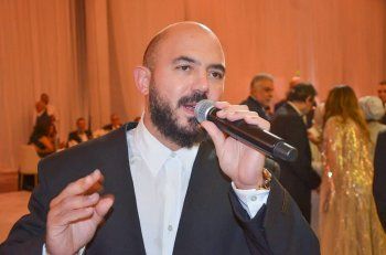 شاهد .. هكذا أطلت داليا البحيري في زفاف إبنة شقيقتها .. ومصطفى قمر ومحمود العسيلي يحييان الحفل