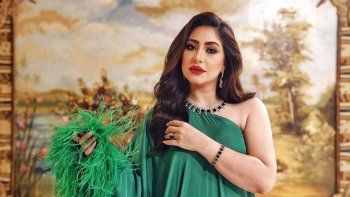 شاهد .. غادة عبد الرازق تساند بوسي بعد طلاقها من هشام ربيع وتعلق على صور جديدة لها