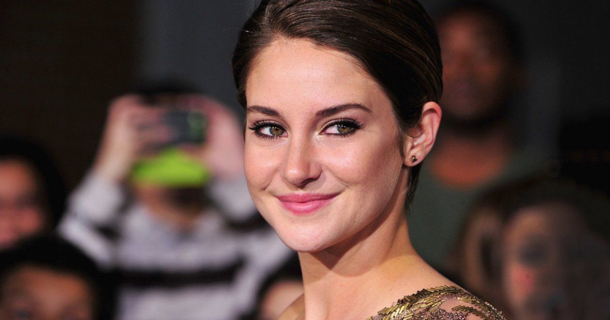 شاهد .. شايلين وودلي تم تشخيص إصابتها بالجنف في صغرها .. إنطلقت الى عالم السينما وأصبحت نجمة عالمية