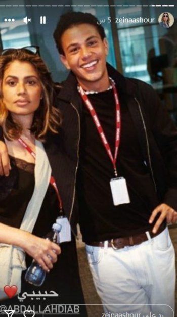 شاهد .. التوأم كنزي وعبد الله عمرو دياب يتلقيان معايدة مميزة من والدتهما وشقيقتهما جنا -بالصور