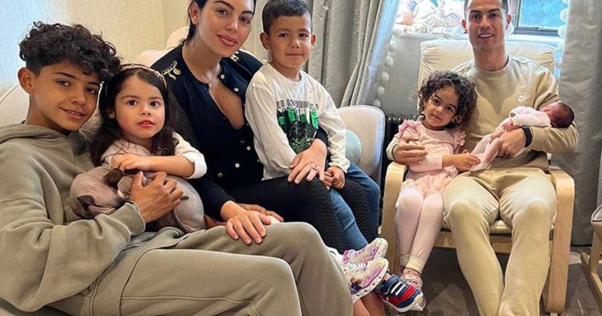 شاهد .. إبن كريستيانو رونالدو يدعم أهالي غـ زة بهذه الطريقة!!