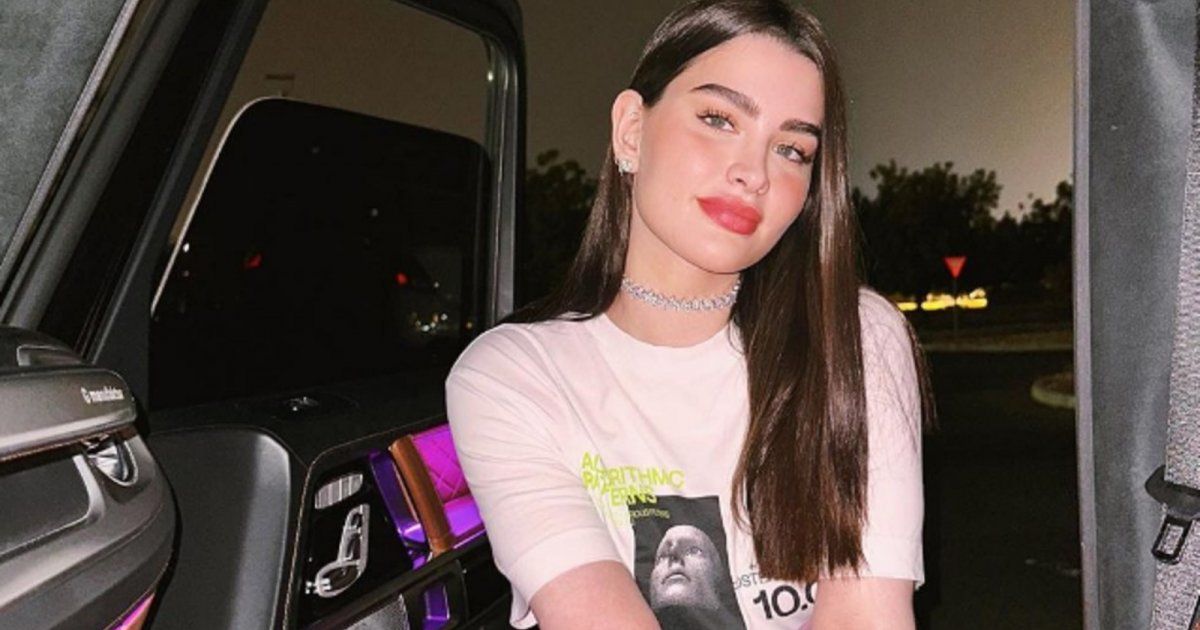 شاهد .. بفستان ضيق..روان بن حسين تستعرض رشاقتها وأنوثتها بأناقة وجمال