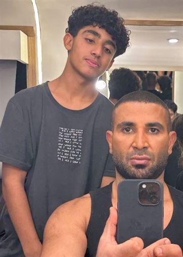 إبن أحمد سعد في عيد ميلاده خد الحلو وساب الوحش : شاهد إزاي