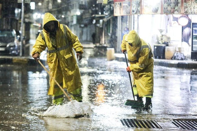 أخبار مصر | المنخفض الجوي يضرب البلاد بقوة.. الأرصاد تحذر من 3 ظواهر تحدث بسببه