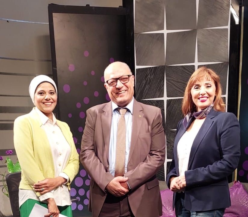 دكتور حسن السعدي الحاصل على جائزة الدولة التقديرية في نجوم على لايف .. غدا