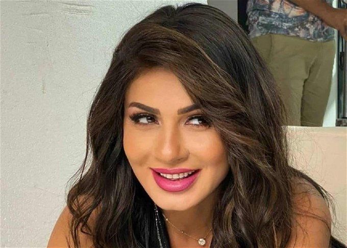 مش قادرة تمشي.. نجلاء بدر تتعرض لإصابة قوية بسبب مسلسل صوت وصورة