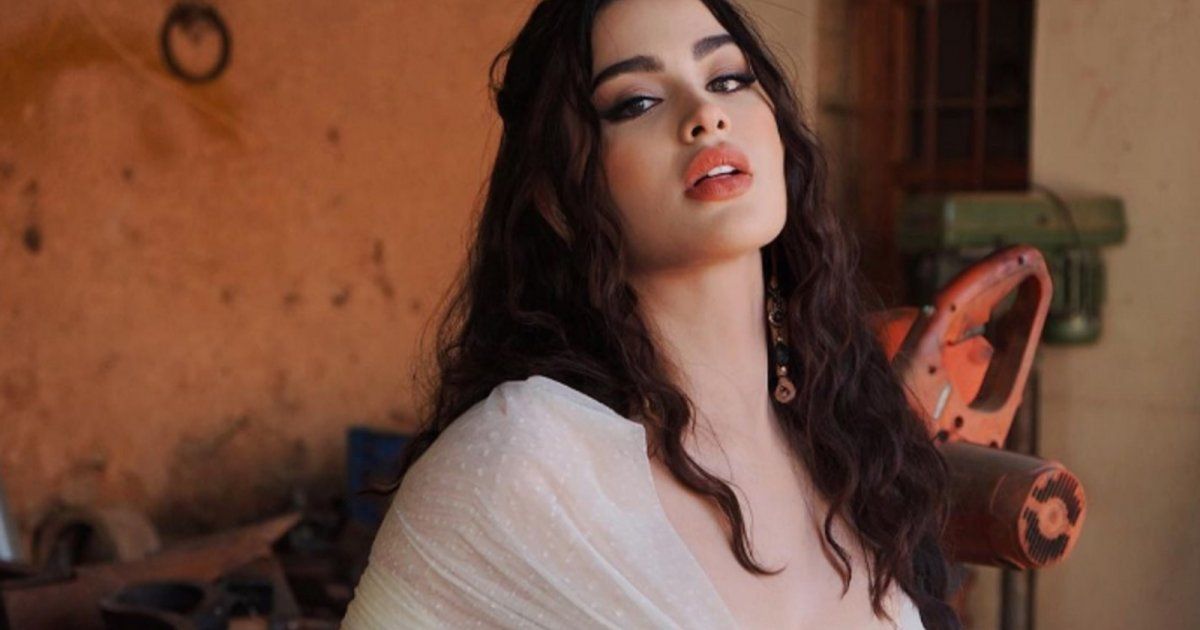 شاهد .. بالصورة - بلوك مليء بالأناقة.. روان بن حسين تتألق بجمالها