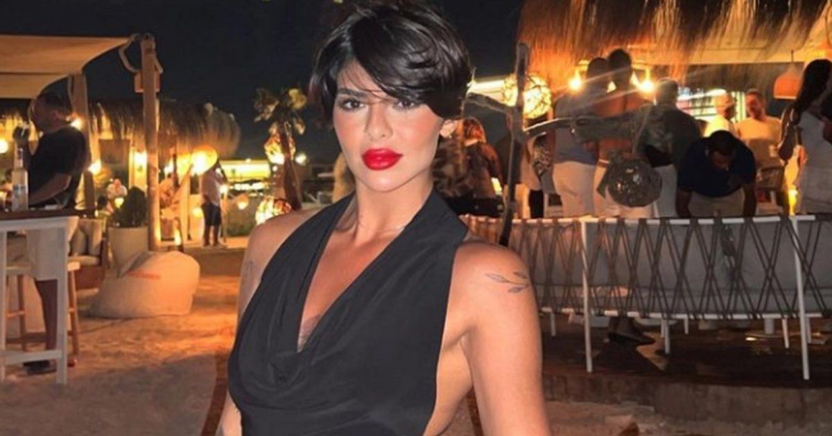 شاهد .. بالصور- بلوك شتوي..أصالة كامل تخطف الأنظار بجمالها