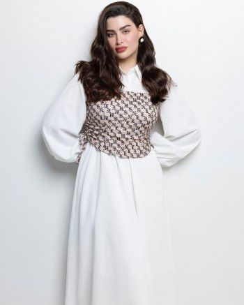 شاهد .. بالصورة - بلوك مليء بالأناقة.. روان بن حسين تتألق بجمالها