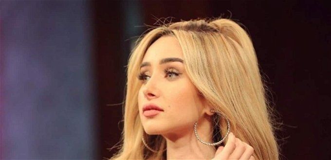 أول تعليق من والدة هنا الزاهد على طلاقها من أحمد فهمي