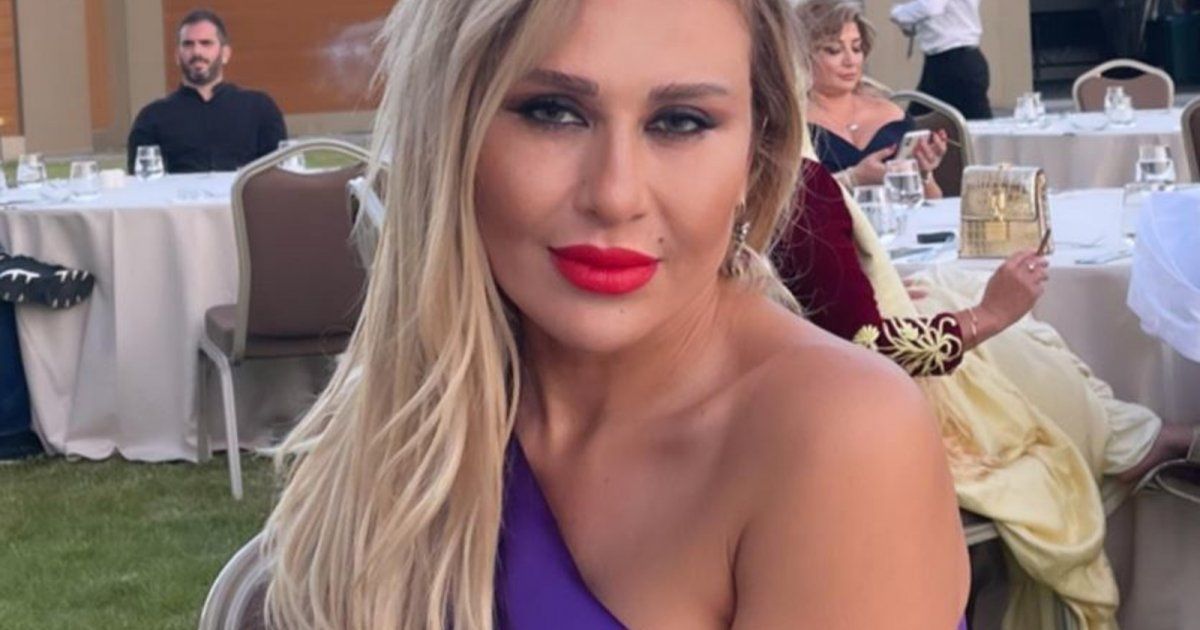 شاهد .. زواج الشاعرة والاعلامية عبير شرارة .. وصور لها بالفستان الأبيض