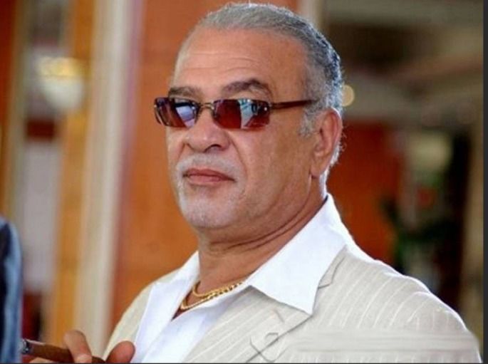 رسالة شديدة اللهجة من صلاح عبد الله لنجوي إبراهيم : عاوزة قطع لسانك