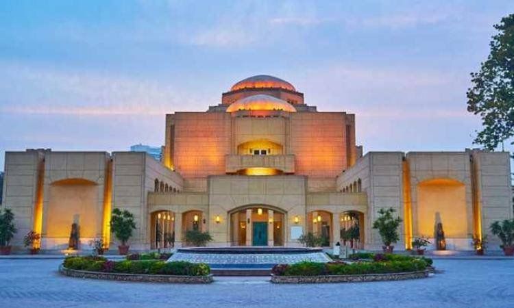 المايسترو حلمي يقود: ليلة استثنائية مع الفرقة العربية للموسيقى.. مساءً الخميس