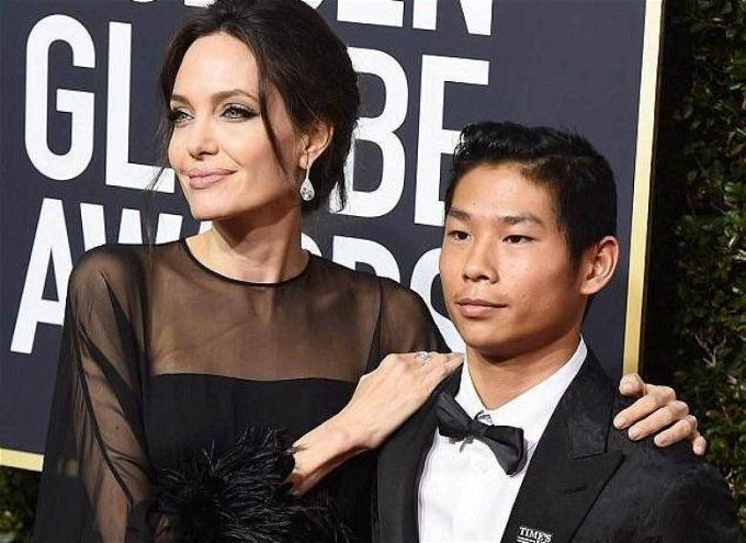 ابن براد بيت بالتبني يهاجم والده: حقير من الطراز العالمي