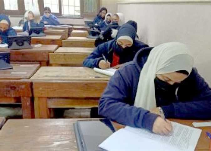 أخبار مصر | موعد امتحانات الصف الثالث الإعدادي الترم الأول 2024.. إجازة نصف العام امتى؟