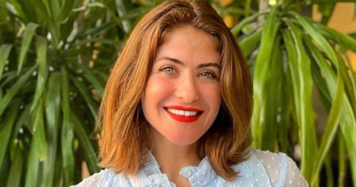 شاهد .. بالصور- هيدي كرم تخطف قلوب المتابعين بإطلالتها الجميلة من السيارة