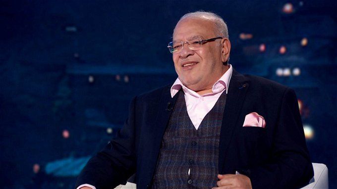 صلاح عبدالله يتعرض لوعكة صحية.. اعرف التطورات