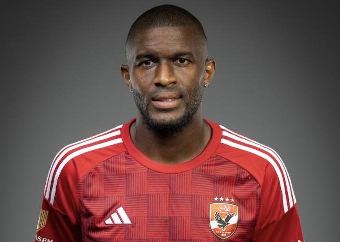 استبعاد أنتوني موديست من قائمة الأهلي لمباراة ميدياما.. لهذا السبب