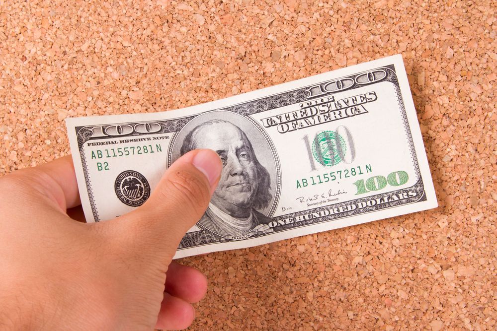 دولار السوق السوداء يتفحش من جديد.. مفاجأة عن سعره الآن