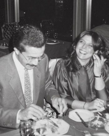 شاهد .. صباح الجزائري تهنئ زوجها وحبيبها بعيد ميلاده بصور رائعة