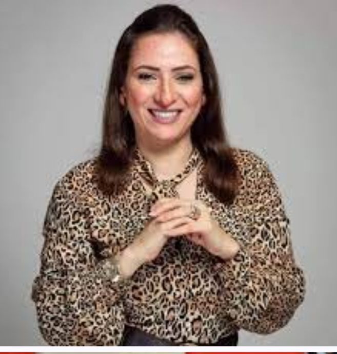 الإعلامية علا بكر تنضم لشاشة قناة المحور و تشارك بـ ستديو “مصر تنتخب”