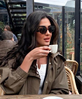 شاهد .. بالصور- بإطلالة شتوية رائعة.. ميرنا نور الدين تسحر الجمهور