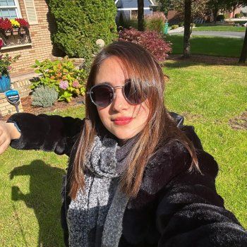 شاهد .. بالصور- ريان حركة تشارك لحظات إصطيادها للسمك في أميركا .. وجمالها حديث الكثيرين