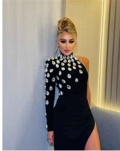 مايا دياب لابسة فستان ب100 ألف بس : رخيص أوي