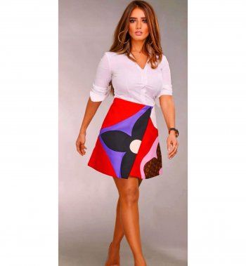 شاهد .. بالصور- بلوك أنيق..زينة تستعرض جمالها وتخطف الأنظار