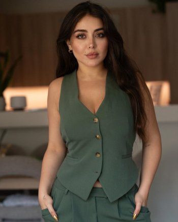 شاهد .. بالصور- هيا مرعشلي تتألق بلوك مميز وتخطف الأنظار بأنوثتها