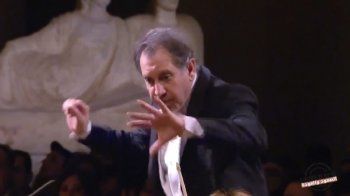 شاهد .. احتفال العودة من المتحف الوطني.. رسالة صمود وحياة