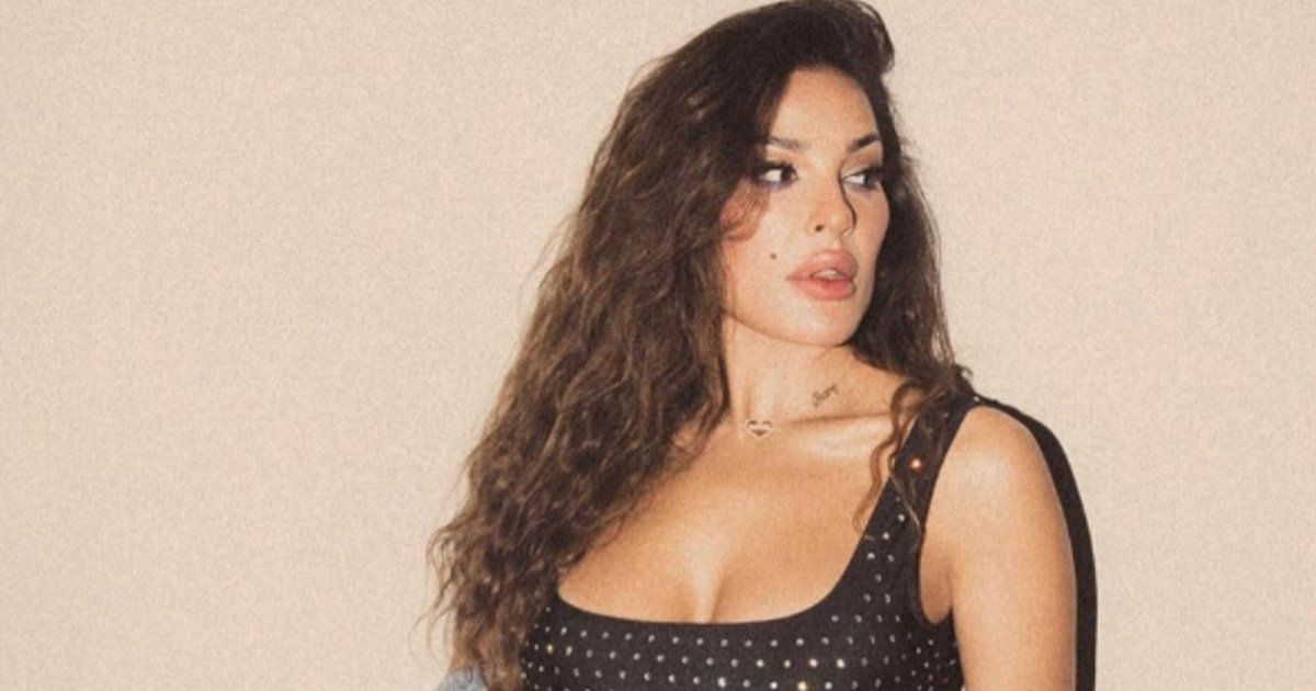 شاهد .. بالصور- نادين نسيب نجيم من داخل الطائرة.."تمنوا لي الحظ"