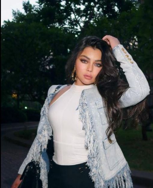 هيفاء وهبي تغيب غيبتها وترجع بهيتها: بص على الحلاوة حلاوة