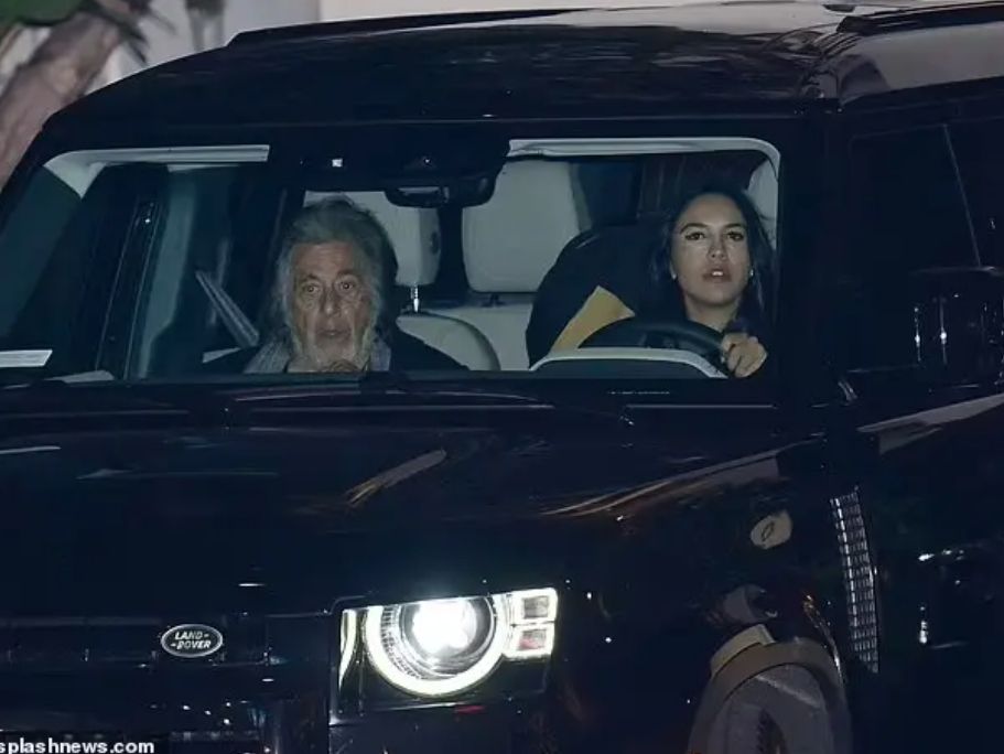 نور الفلاح الكويتية صديقة آل باتشينو : أنجبت طفلة خارج الزواج