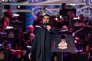 شاهد .. أحمد سعد يغني لـ وردة الجزائرية "لعبة الأيام" في حفل "روائع السنباطي"