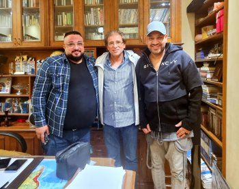 شاهد .. عصام كاريكا يقدم أغاني فيلم " الإسكندراني " بطولة أحمد العوضي