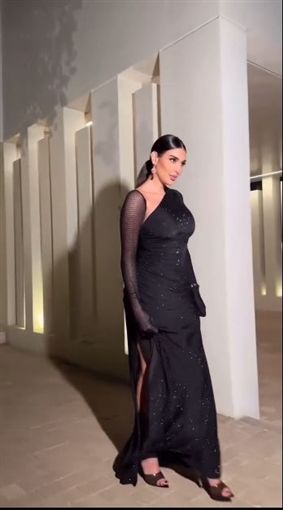 ياسمين صبري ملكة الأناقة والشياكة في إفتتاح مهرجان البحر الأحمر